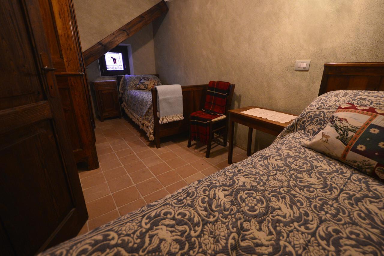Robur Marsorum Albergo Diffuso Рокка-ди-Меццо Номер фото