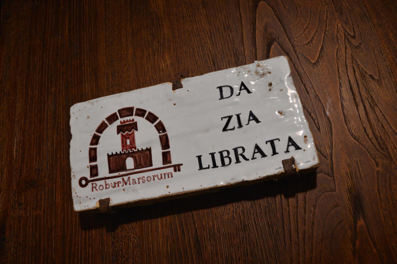 Robur Marsorum Albergo Diffuso Рокка-ди-Меццо Номер фото