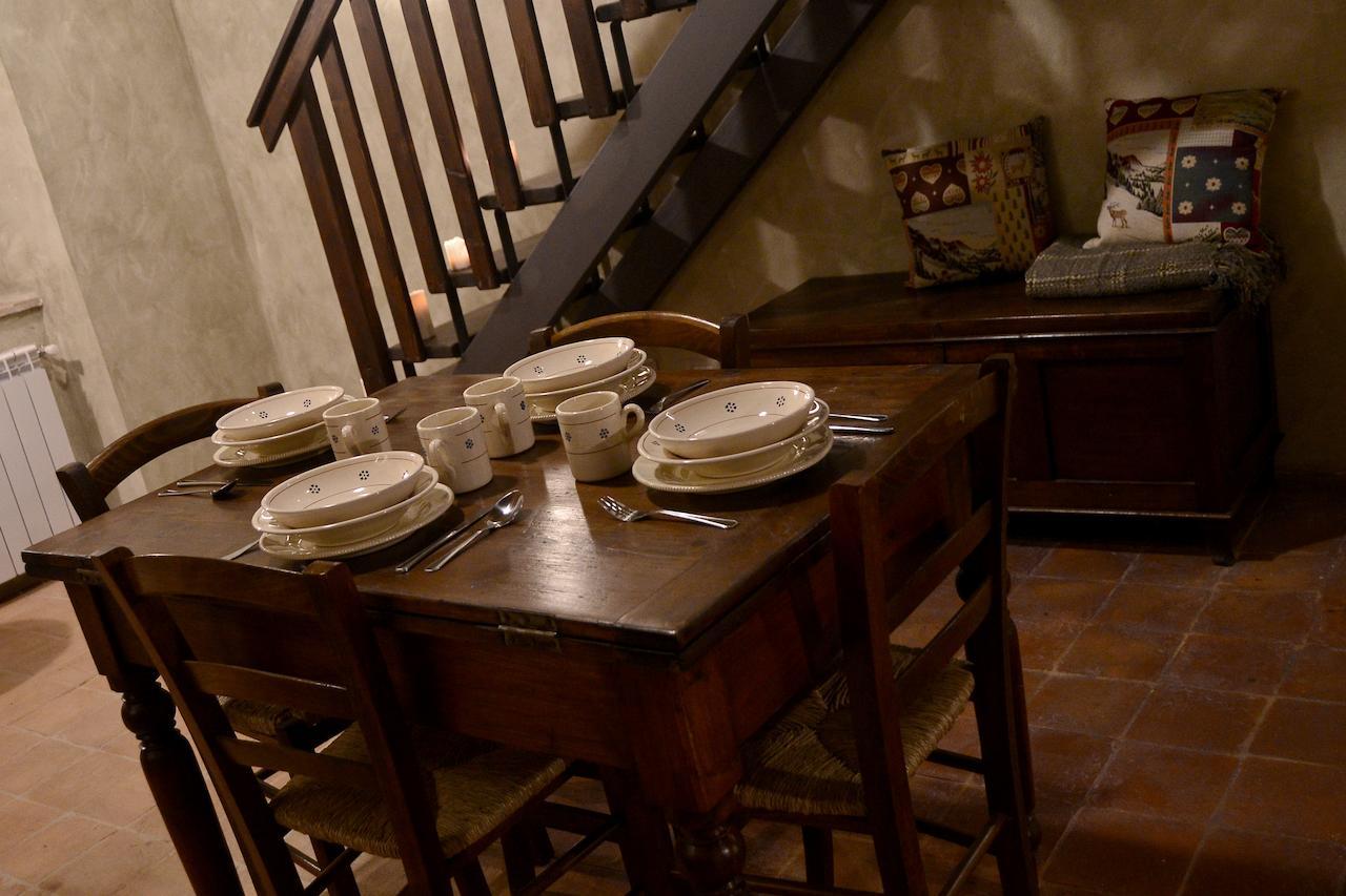 Robur Marsorum Albergo Diffuso Рокка-ди-Меццо Номер фото