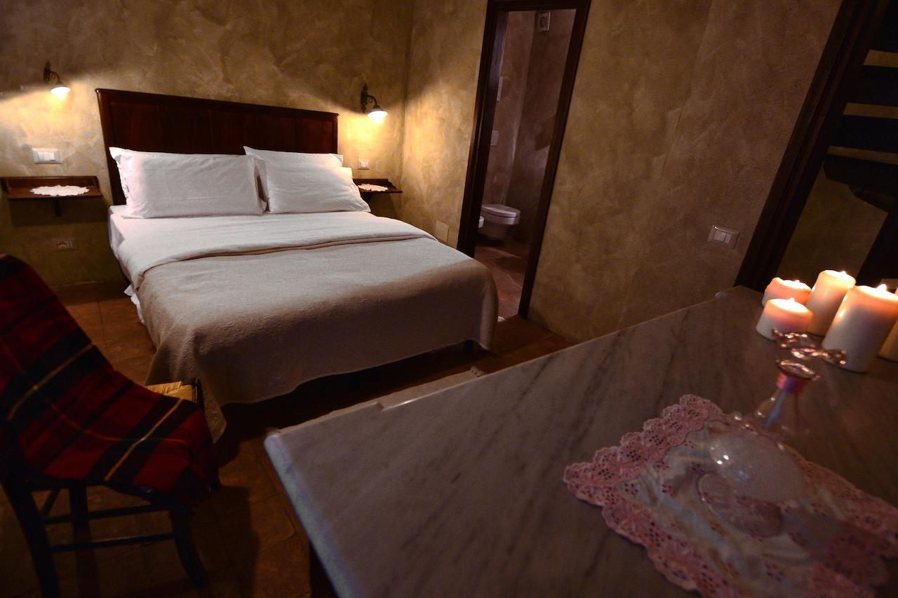 Robur Marsorum Albergo Diffuso Рокка-ди-Меццо Номер фото